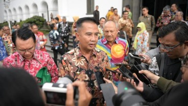 Cegah Perluasan Karhutla, Bey Minta Pengawasan Hutan Diperketat