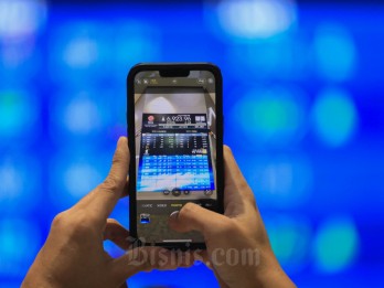 10 Saham Paling Laris Dibeli Asing, BBCA hingga ERAA Makin Diburu