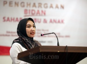 Penghargaan Bidan Sahabat Ibu dan Anak di Bandung