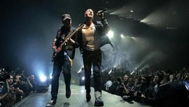 Saling Tuntut Antara Coldplay dan Mantan Manajer