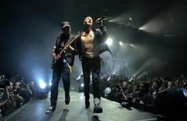 Saling Tuntut Antara Coldplay dan Mantan Manajer