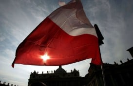 Dua Jenderal Top Polandia Mundur Jelang Pemilu