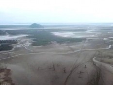 Danau Sentarum Mengering, Warga Kesulitan Air Bersih