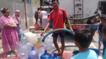 Pemprov Jabar Sudah Distribusikan 15 Juta Liter Air Bersih ke 23 Kabupaten Kota