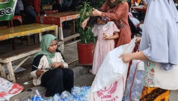 Program Warung Sikumbang PNM Hasilkan Nilai Tambah Ekonomi Bagi Pedagang