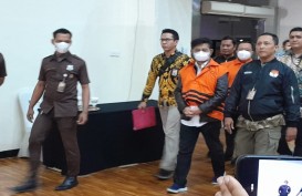 KPK Resmi Tahan Eks  Mentan Syahrul Yasin Limpo!