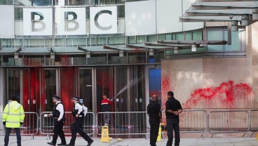 Kantor Media BBC Inggris Disiram 'Darah' Karena Menolak Sebut Hamas Teroris