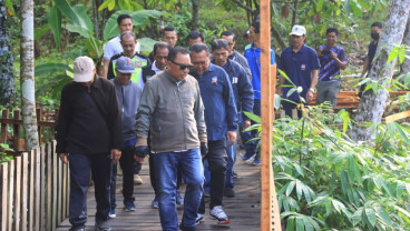 Tamba Pastikan Seluruh Jembatan dan Jalan Rusak di Jembrana Akan Diperbaiki