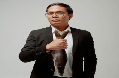 CEO eFishery Gibran Huzaifah Masuk Forbes, Fotogenik Pakai Dasi dari Ikan