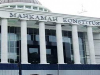 Profil Dua Hakim MK yang Dissenting Opinion Gugatan Batas Usia Capres-Cawapres