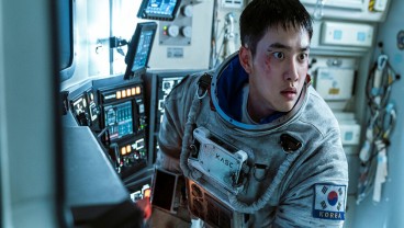 Sinopsis The Moon, Film D.O EXO tentang Perjalanan Ke Luar Angkasa