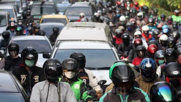 Pantas Macet, 16 Juta Angkutan Pribadi Keluar Masuk Bandung Setiap Hari