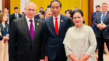 Mahfud MD Cawapres Ganjar, Jokowi Pamer Foto Bareng Putin