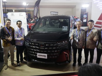 Nasmoco Pamerkan Toyota Alphard Teranyar di GIIAS Semarang 2023