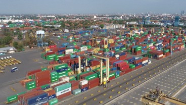 Jelajah Pelabuhan 2022: Pemangkasan Waktu Sandar Dongkrak Arus Peti Kemas di Terminal Teluk Lamong