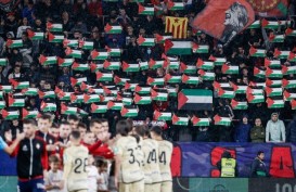 Bentangkan Bendera Palestina, Suporter Osasuna Terancam Sanksi dari LaLiga
