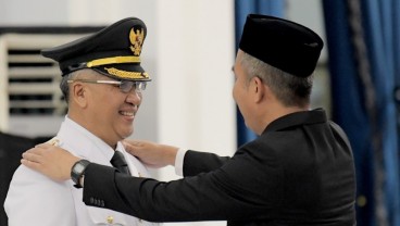 Bey Minta Dicky Saromi Jaga Daya Beli Warga Cimahi