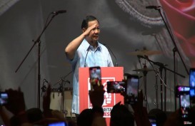 Gimik Prabowo Subianto Saat Hadiri Deklarasi PSI