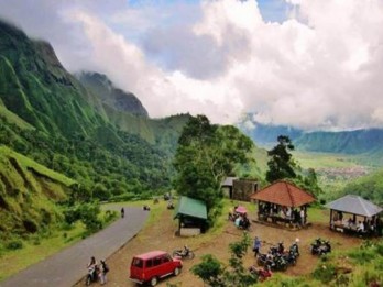 Kunjungan ke Gunung Rinjani Mencapai 54.000 Orang Per September 2023