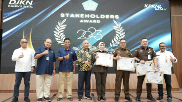 BP Batam Raih Lima Penghargaan dalam KPKNL Batam Stakeholders Award 2023