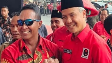 Barisan Jenderal Purnawirawan di Punggung Para Capres-Cawapres 2024