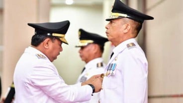 Pj Gubernur Sulsel Lantik Dua Kepala Daerah, Tekankan Tiga Poin Penting