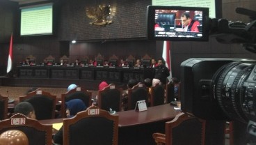 Hakim Konstitusi Arief Hidayat dan Enny Nurbaningsih Juga Jalani Sidang di MKMK