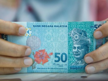 Ringgit Terendah sejak 1998, Eks PM Mahathir Mohamad Sarankan Patok Nilai ke Dolar AS