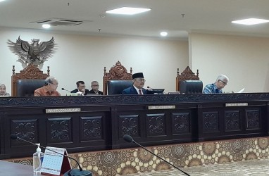 Giliran Hakim Yusmic, Guntur, dan Wahiduddin Jalani Sidang Etik MKMK