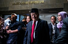 Anwar Usman Tetap Jadi Hakim MK, Putusan Batas Usia Tetap Berlaku