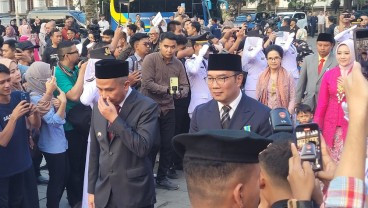 Bey Bakal Evaluasi Seluruh Program Unggulan Ridwan Kamil
