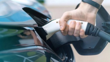Laba Toyota dan Nissan Dkk. Melonjak, Bukti Strategi Bertahap Mobil Listrik Lebih Jitu?