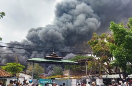 Pabrik PT Kasta Timbul Kebakaran, Kepulan Asap Hitam Membumbung Tinggi