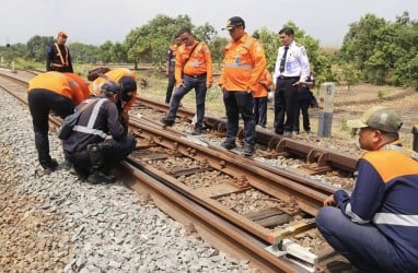 KAI Cek Kondisi Jalur Gubeng ke Malang Jelang Nataru