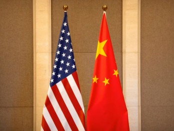 Kilas Balik Upaya AS Kurangi Ketergantungan dengan China