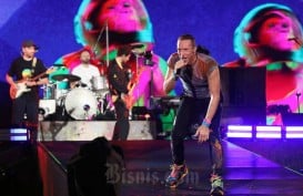 'Paradise' Pecinta Coldplay di Konser Music of Sphere Jakarta