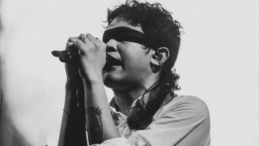 Konser Hindia Satanic Viral, Ini Makna Lirik Lagu Matahari Tenggelam