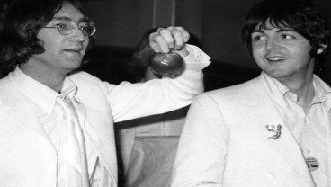 Suara John Lennon Vokalis The Beatles Bisa Terdengar Lagi Berkat AI