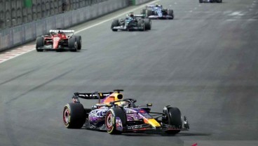 Hasil F1 GP Las Vegas: Dihukum Penalti 5 Detik, Verstappen Tetap yang Tercepat