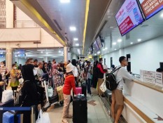 Jadwal Dibatalkan, Ratusan Penumpang Nam Air Telantar di Bandara Hang Nadim