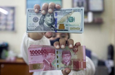 Rupiah Ditutup Loyo Rp15.565, Dolar Hong Kong Paling Kuat di Asia
