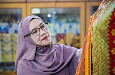 Jelajah UMKM: Tenun Wan Fitri Diminati Generasi Muda, Sekaligus Lestarikan Budaya di Era Digital