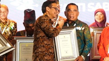 Jembrana Kembali Raih Penghargaan Kabupaten Sehat Nasional