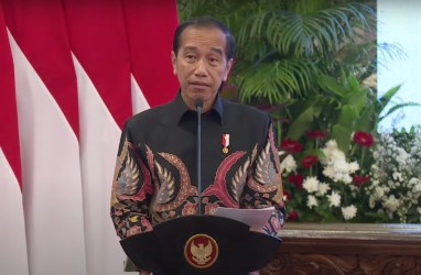 Sektor Riil Indonesia 'Kering', Jokowi Sentil Perbankan sampai Pemda