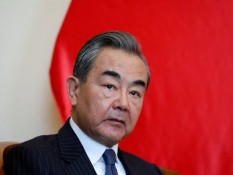 Wang Yi Klaim Kasus Pneumonia Misterius di China Berhasil Dikendalikan