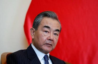 Wang Yi Klaim Kasus Pneumonia Misterius di China Berhasil Dikendalikan