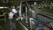 Pengembangan Mobil Listrik, Pelaku Komponen Ambruk