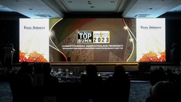Donny Arsal (SMGR) dan Ahmad Dani Virsal (TINS) Raih TOP BUMN Award 2023
