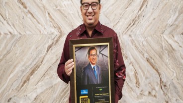 Direktur Keuangan Pegadaian Raih CFO Award 2023