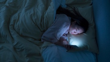 Bahaya, Jangan Meletakkan HP di Tempat Tidur